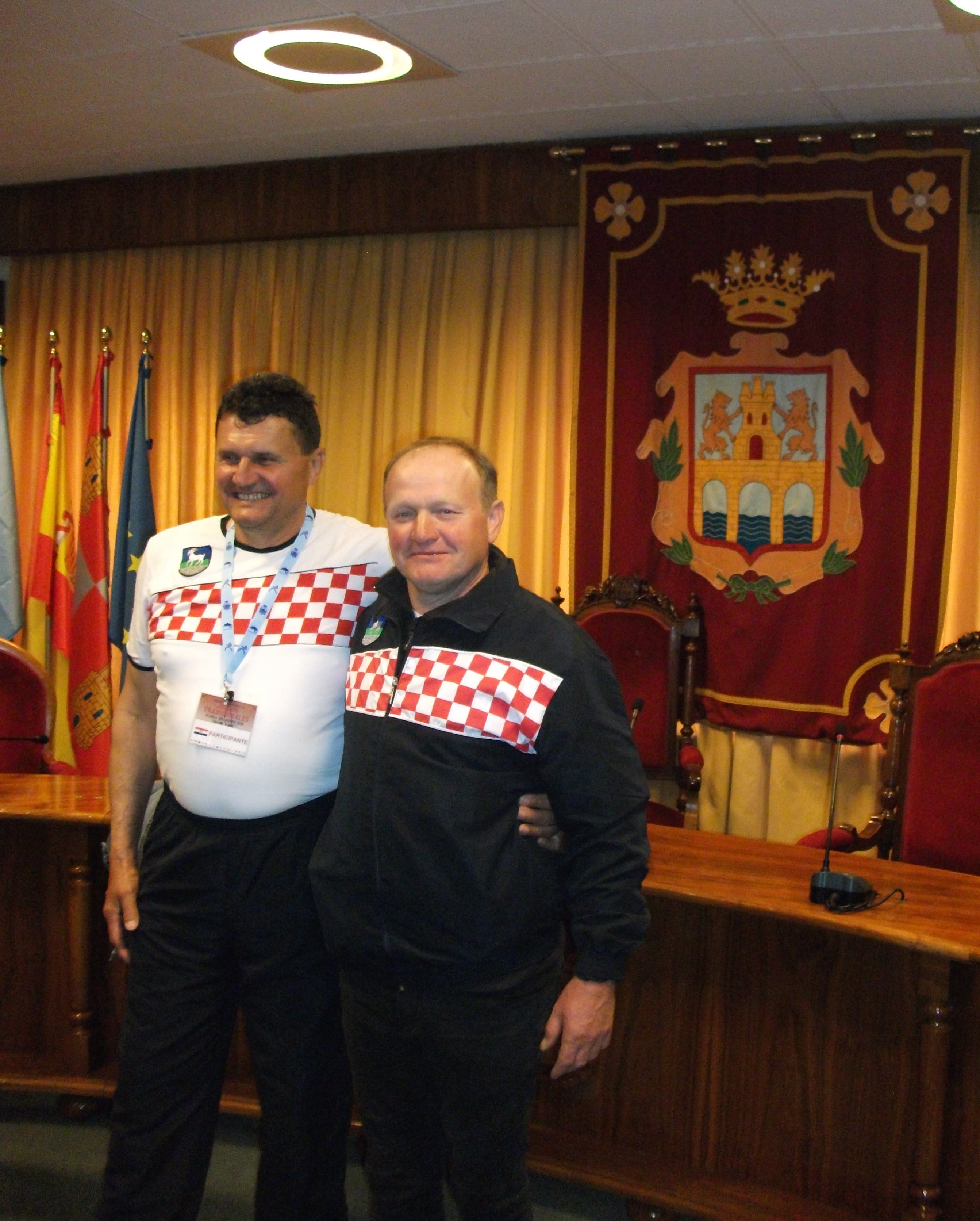 PLJOČKARI IPS-a U ŠPANJOLSKOJ